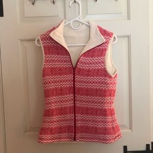 Vineyard vines vest